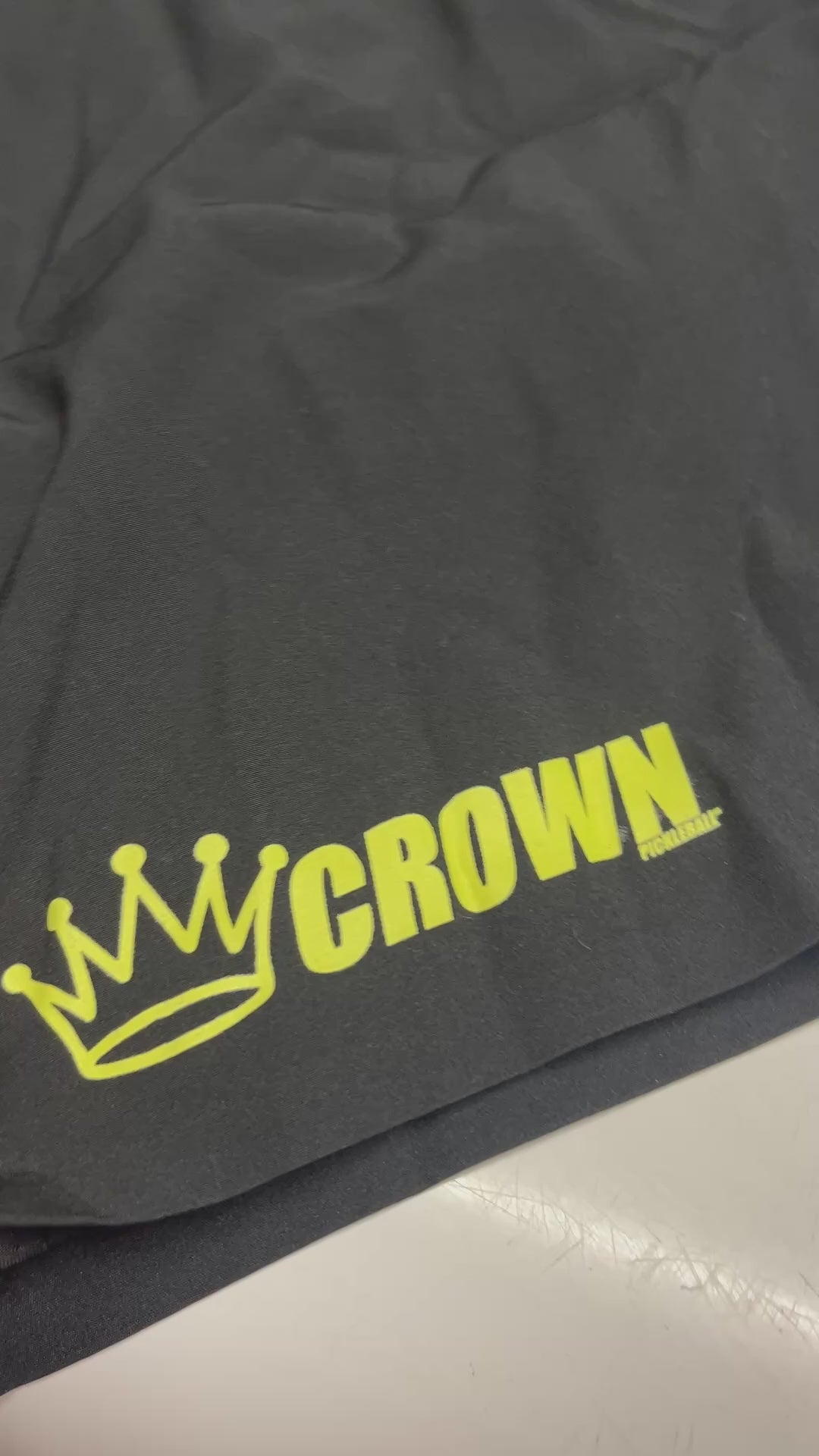 CROWN PICKLEBALL - HIGH-PERFORMANCE TOURNEY SHORT